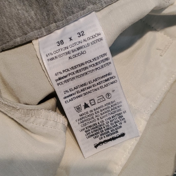 Dockers Relaxed Fit Chino Beige Khaki Cuffed Pant Size 38x32 New With Tags - Picture 3 of 4